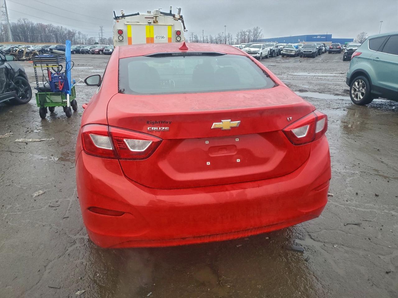 2019 Chevrolet Cruze Lt VIN: 1G1BE5SM7K7107654 Lot: 94427535