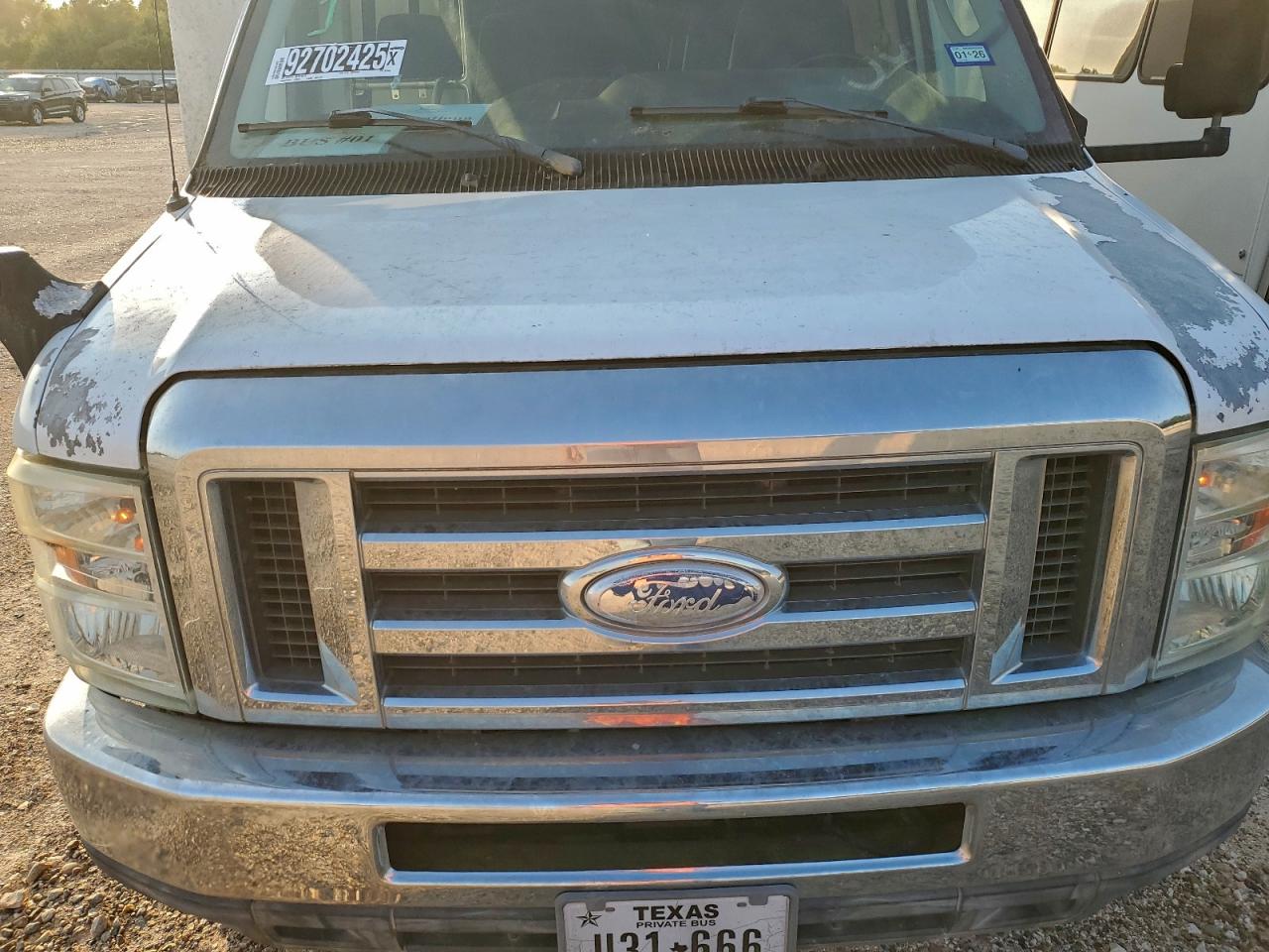 2014 Ford Econoline E450 Super Duty Cutaway Van VIN: 1FDFE4FS1EDB10028 Lot: 92702425