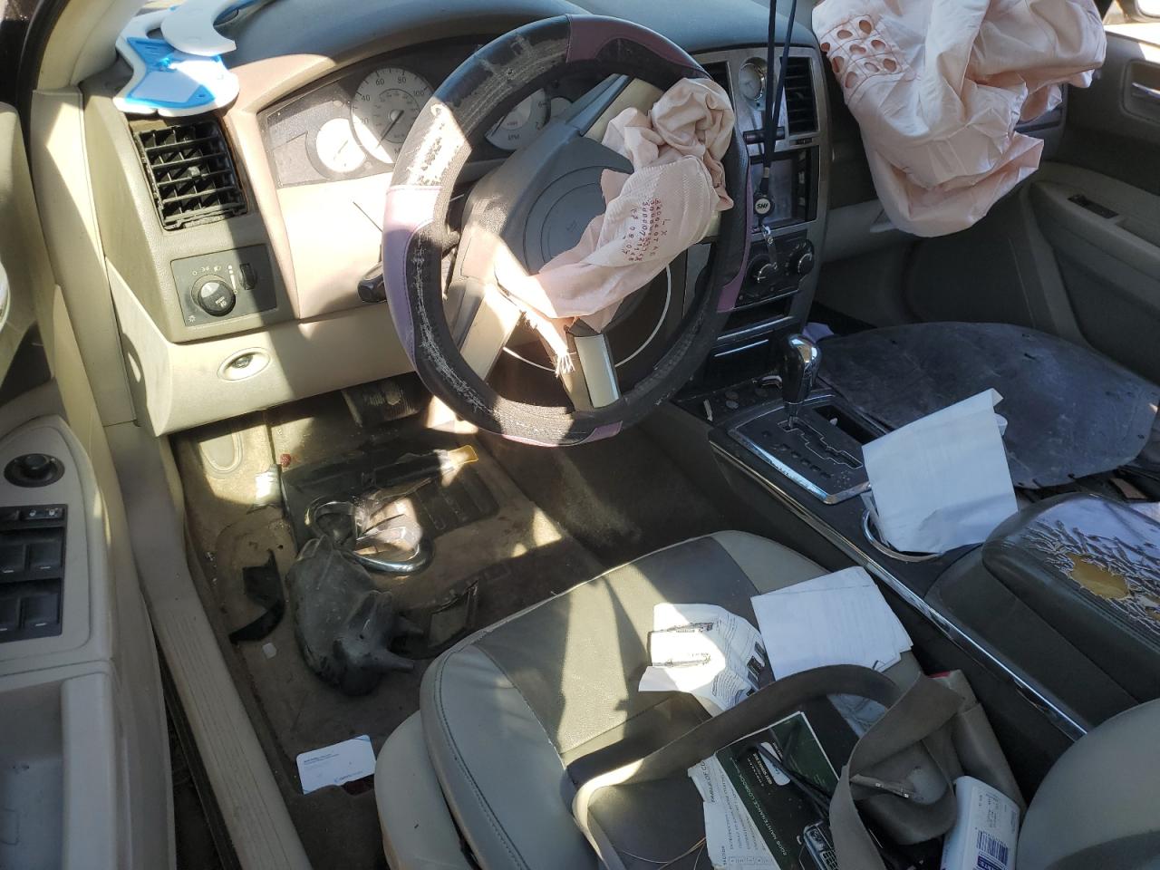 2008 Chrysler 300 Touring VIN: 2C3LA53GX8H136132 Lot: 91244065