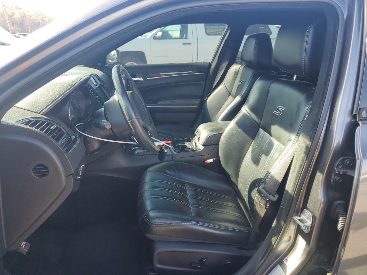 2018 Chrysler 300 S VIN: 2C3CCAGG0JH141360 Lot: 91065585