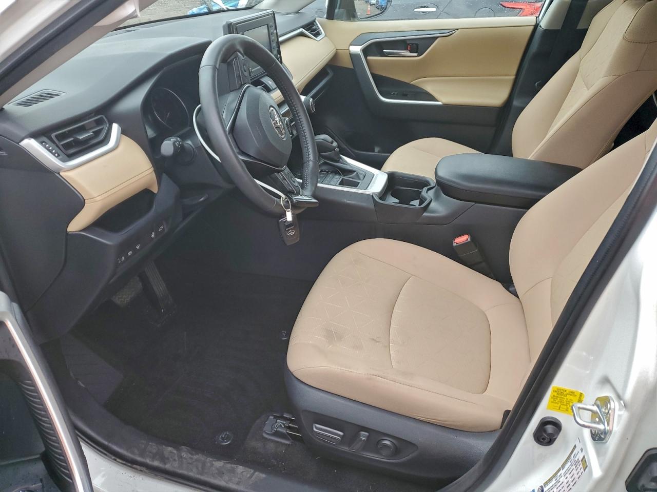 2021 Toyota Rav4 Xle VIN: 2T3P1RFV2MC243010 Lot: 94551575