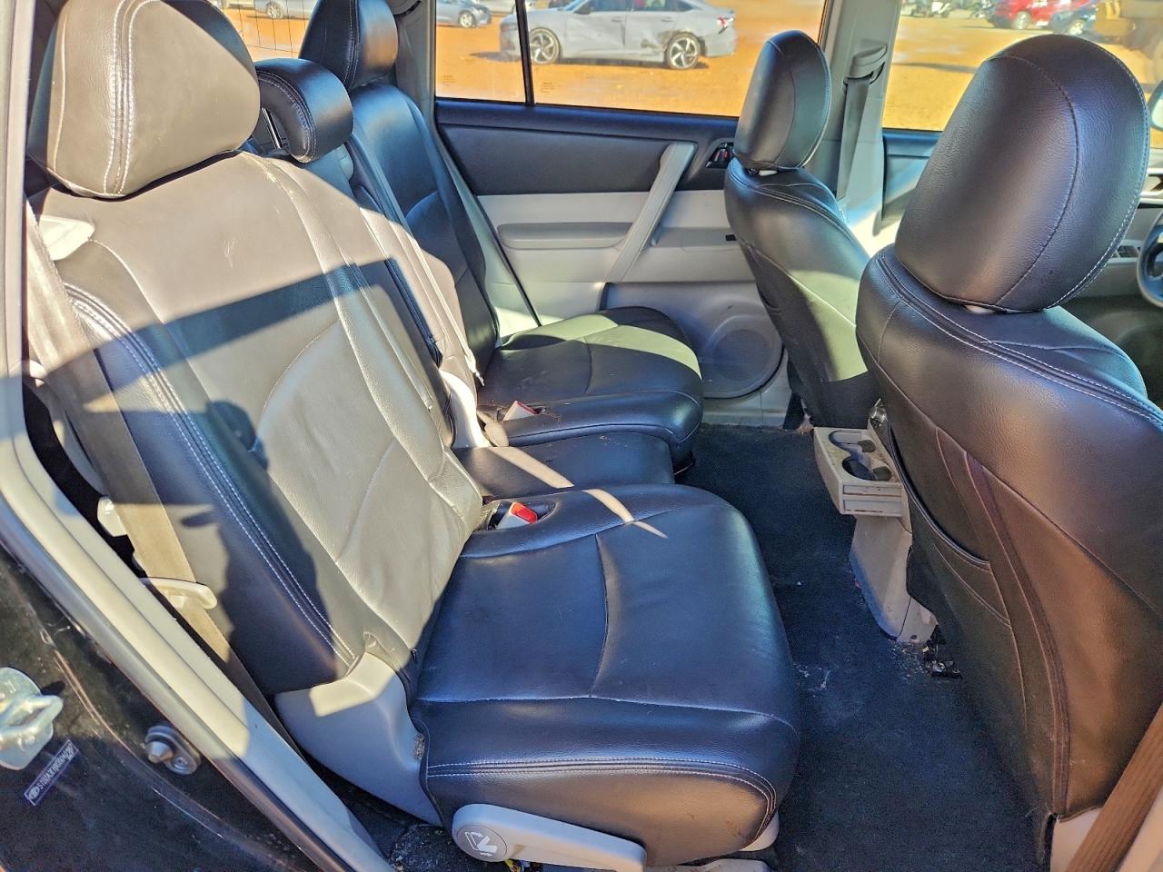 2013 Toyota Highlander Base VIN: 5TDZA3EHXDS040187 Lot: 94109115