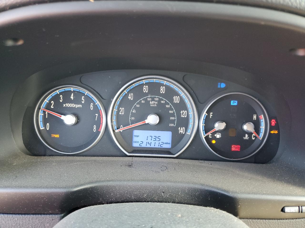 2009 Hyundai Santa Fe Gls VIN: 5NMSG13DX9H295551 Lot: 92368505