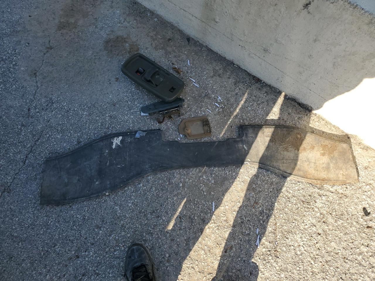 2001 GMC Savana G2500 VIN: 1GTGG29RX11224833 Lot: 91295535