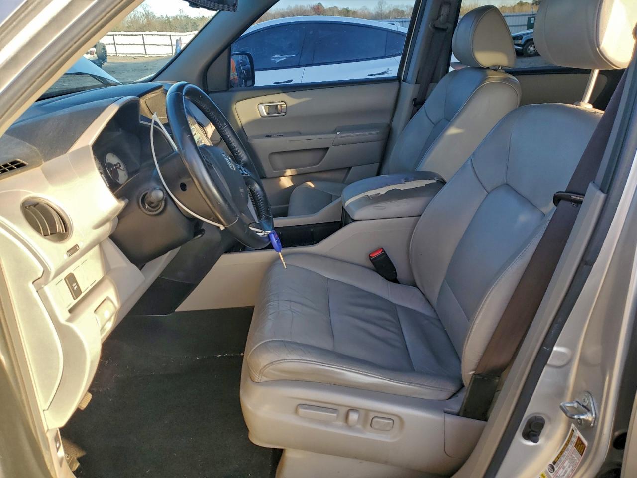 2011 Honda Pilot Exl VIN: 5FNYF3H52BB001741 Lot: 93391325