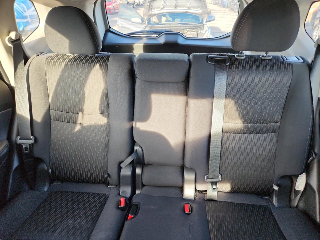 2019 Nissan Rogue S VIN: 5N1AT2MV1KC823076 Lot: 93260675