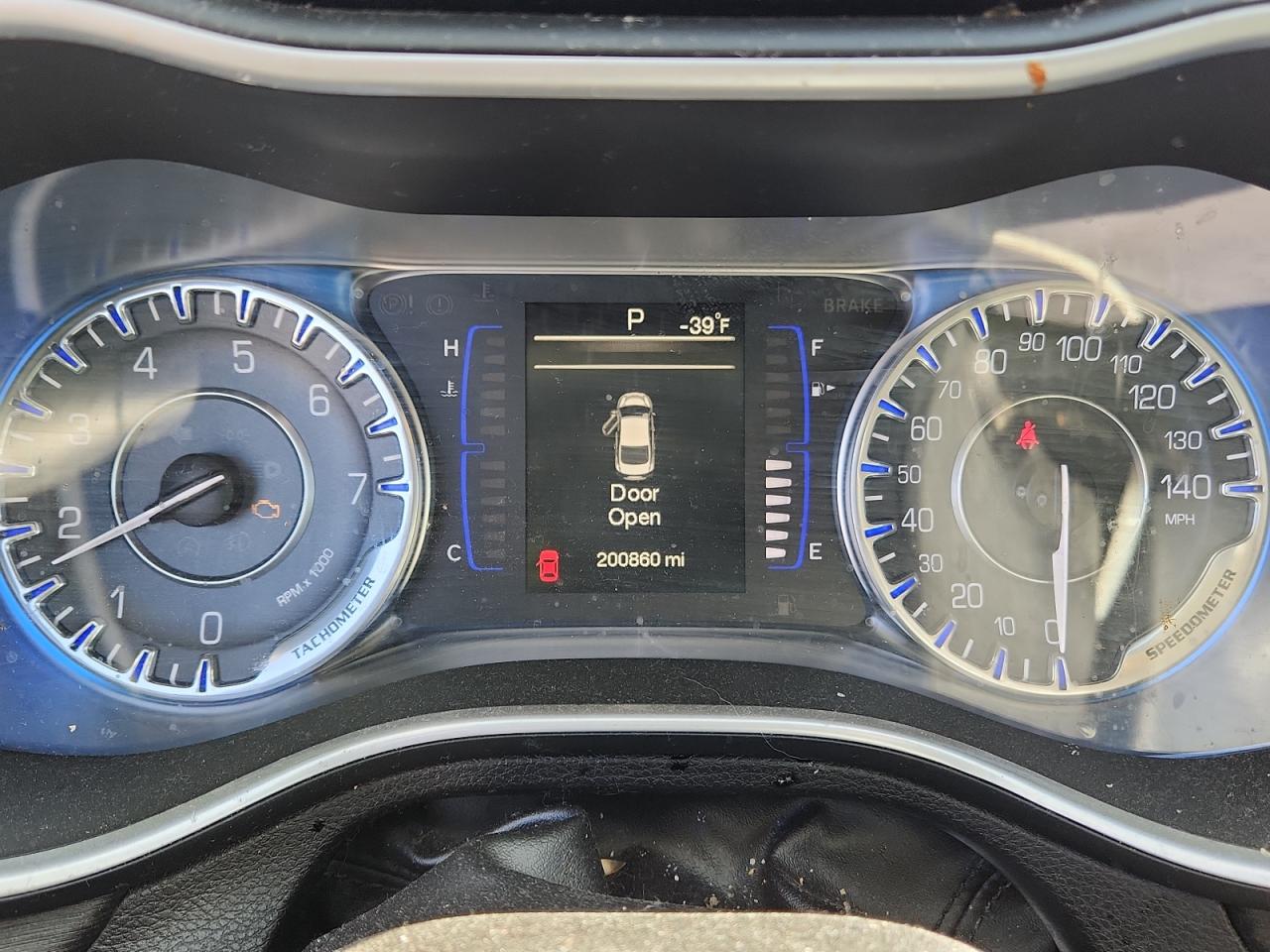 2015 Chrysler 200 Limited VIN: 1C3CCCAB6FN543231 Lot: 93085815