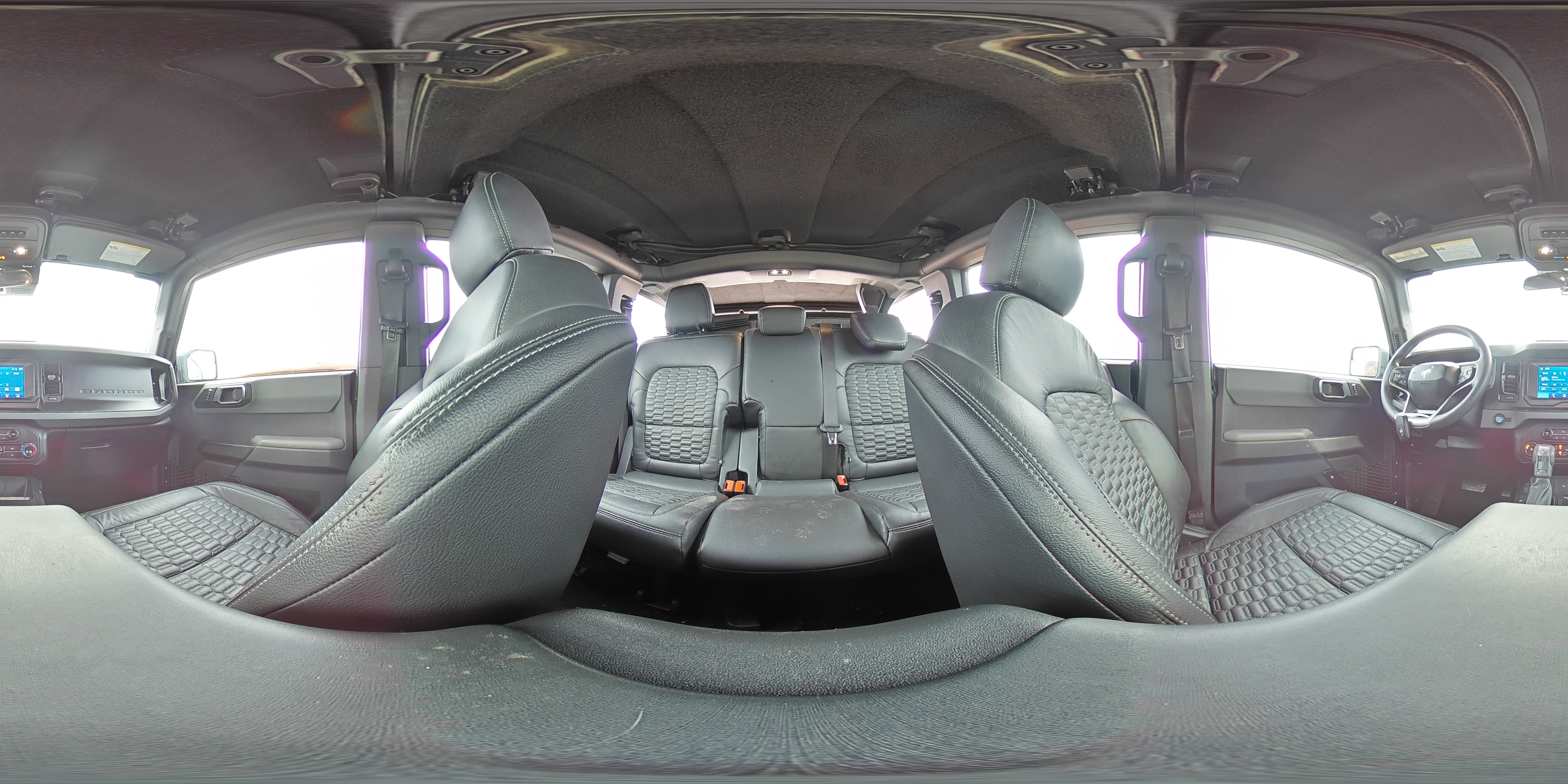 2021 Ford Bronco Base VIN: 1FMEE5DP4MLA80673 Lot: 94062105