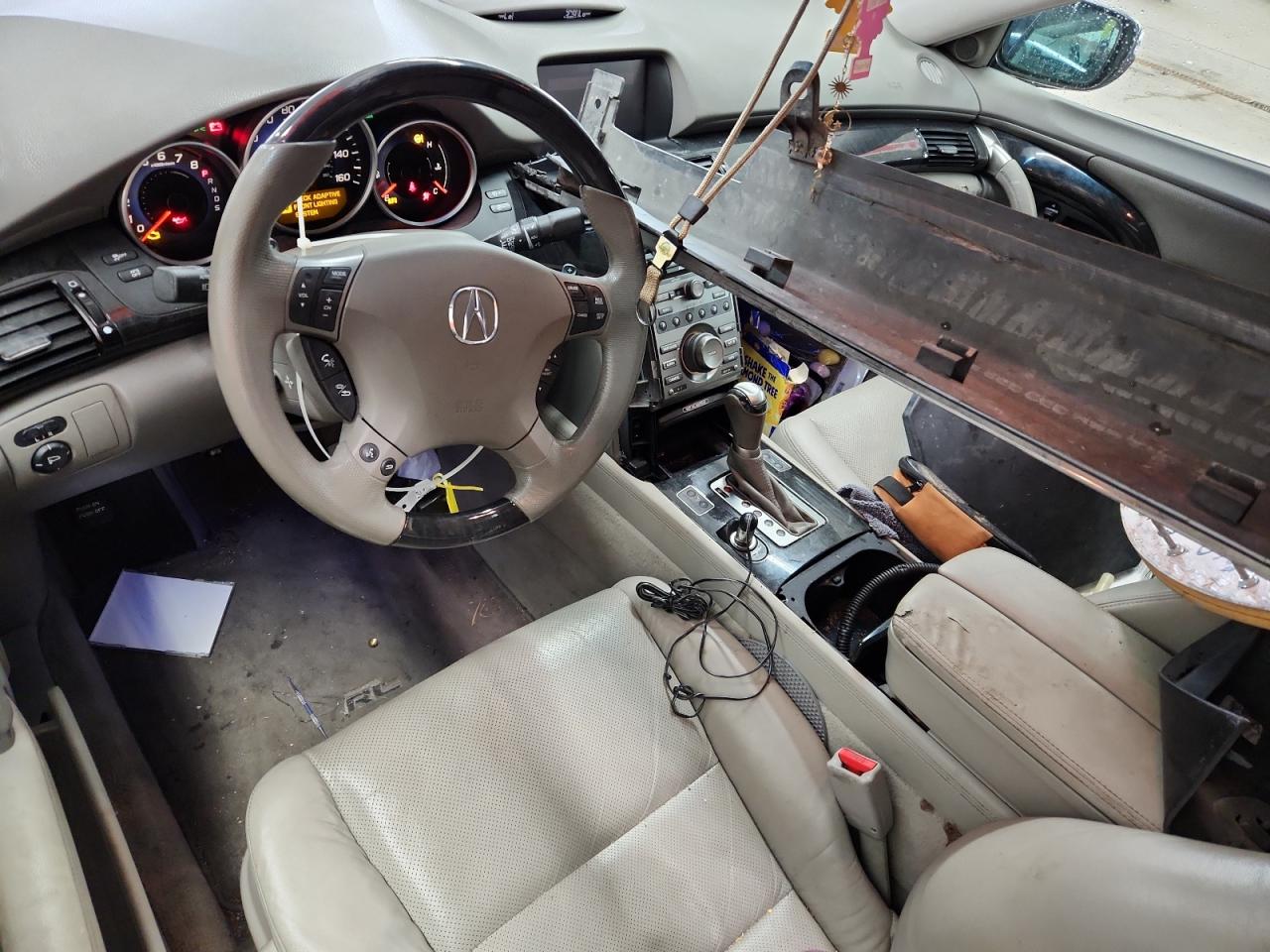 2011 Acura Rl VIN: JH4KB2F67BC000961 Lot: 91590735