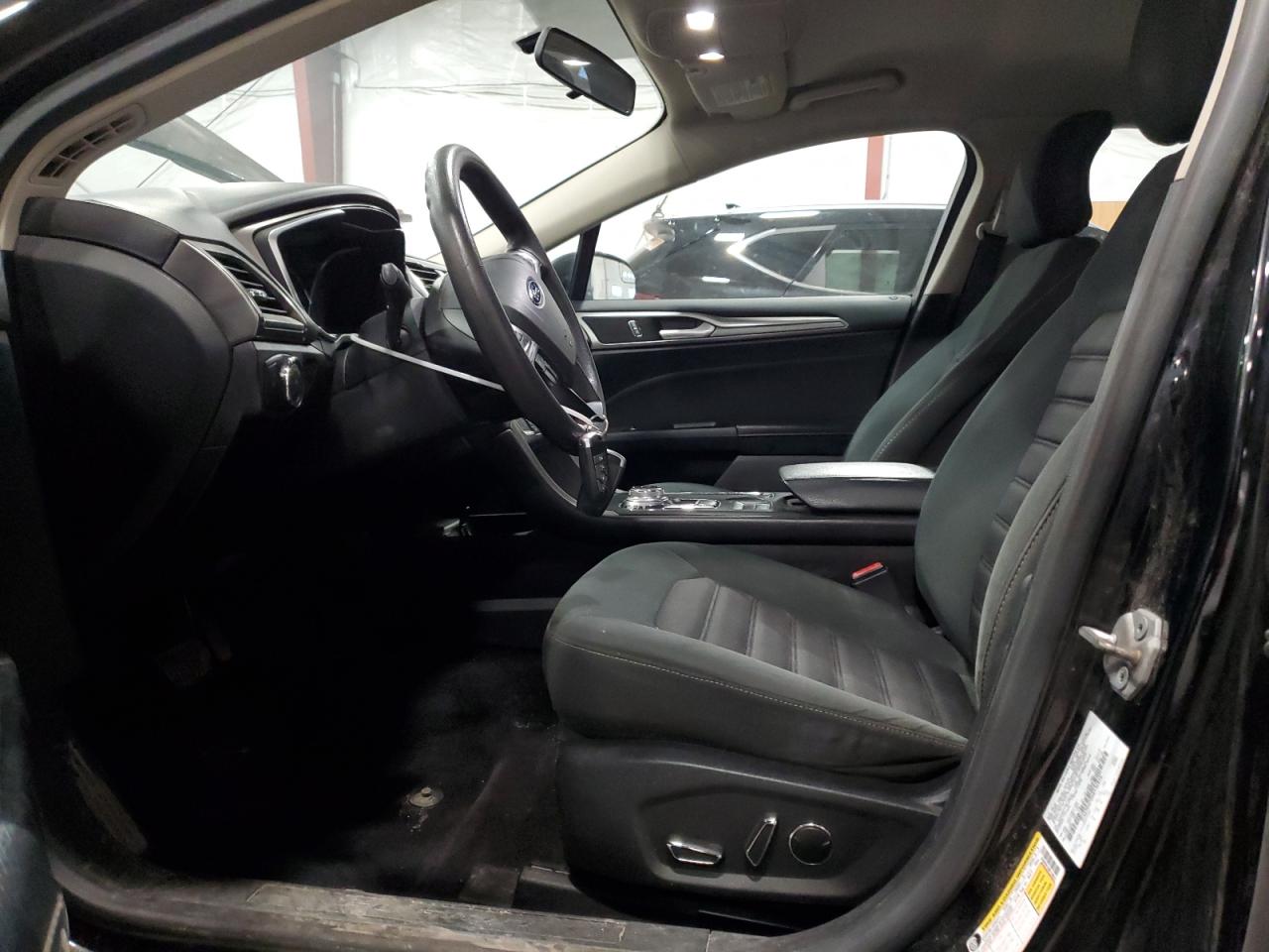 2017 Ford Fusion Se VIN: 3FA6P0H70HR136816 Lot: 92936005