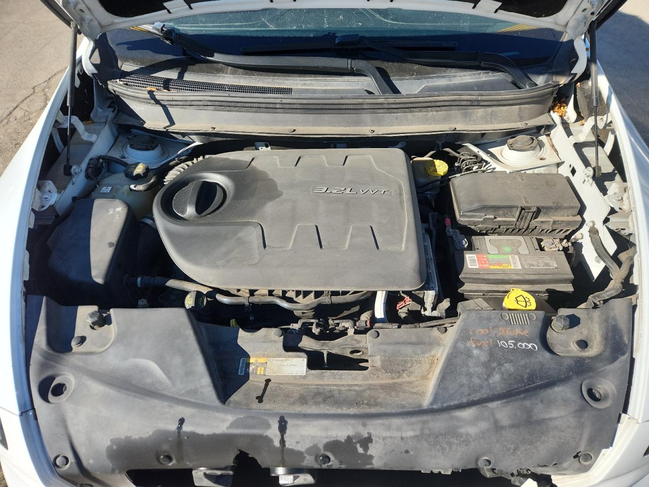 2014 Jeep Cherokee Latitude VIN: 1C4PJMCS2EW180909 Lot: 93175335