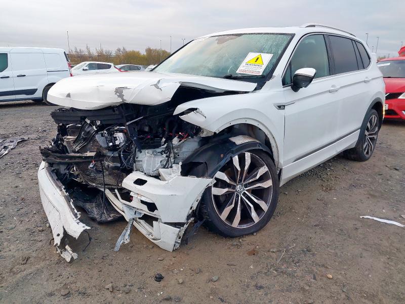 2019 VOLKSWAGEN TIGUAN ALLSPACE 2.0 TDI 4MOTION R-LINE 5DR DSG for sale at Copart CORBY