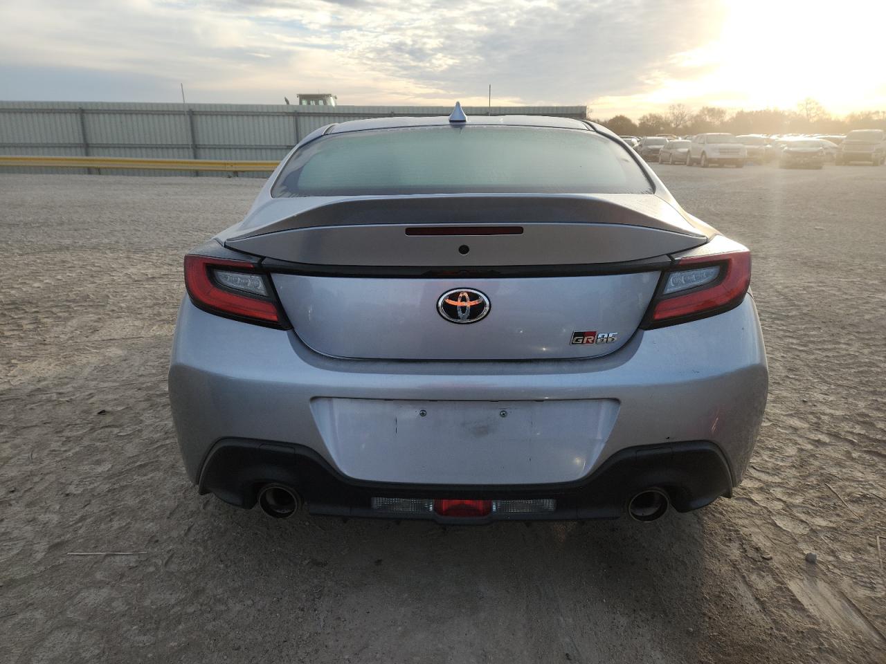 2024 Toyota Gr 86 Premium VIN: JF1ZNBE19R9760349 Lot: 92202795