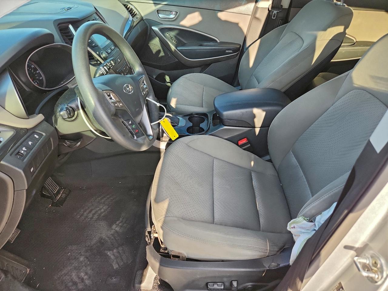 2016 Hyundai Santa Fe Sport VIN: 5XYZU3LB2GG340782 Lot: 94394355