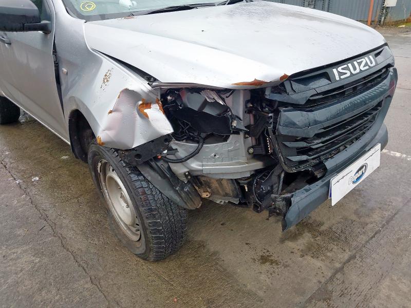 2023 ISUZU D-MAX 1.9 UTILITY DOUBLE CAB 4X4 [REAR DIFF LOCK]