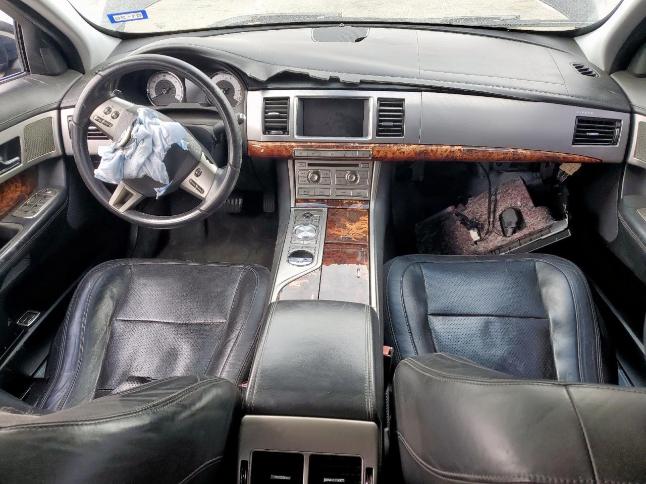 2010 Jaguar Xf Premium VIN: SAJWA0GB7ALR51439 Lot: 93335355