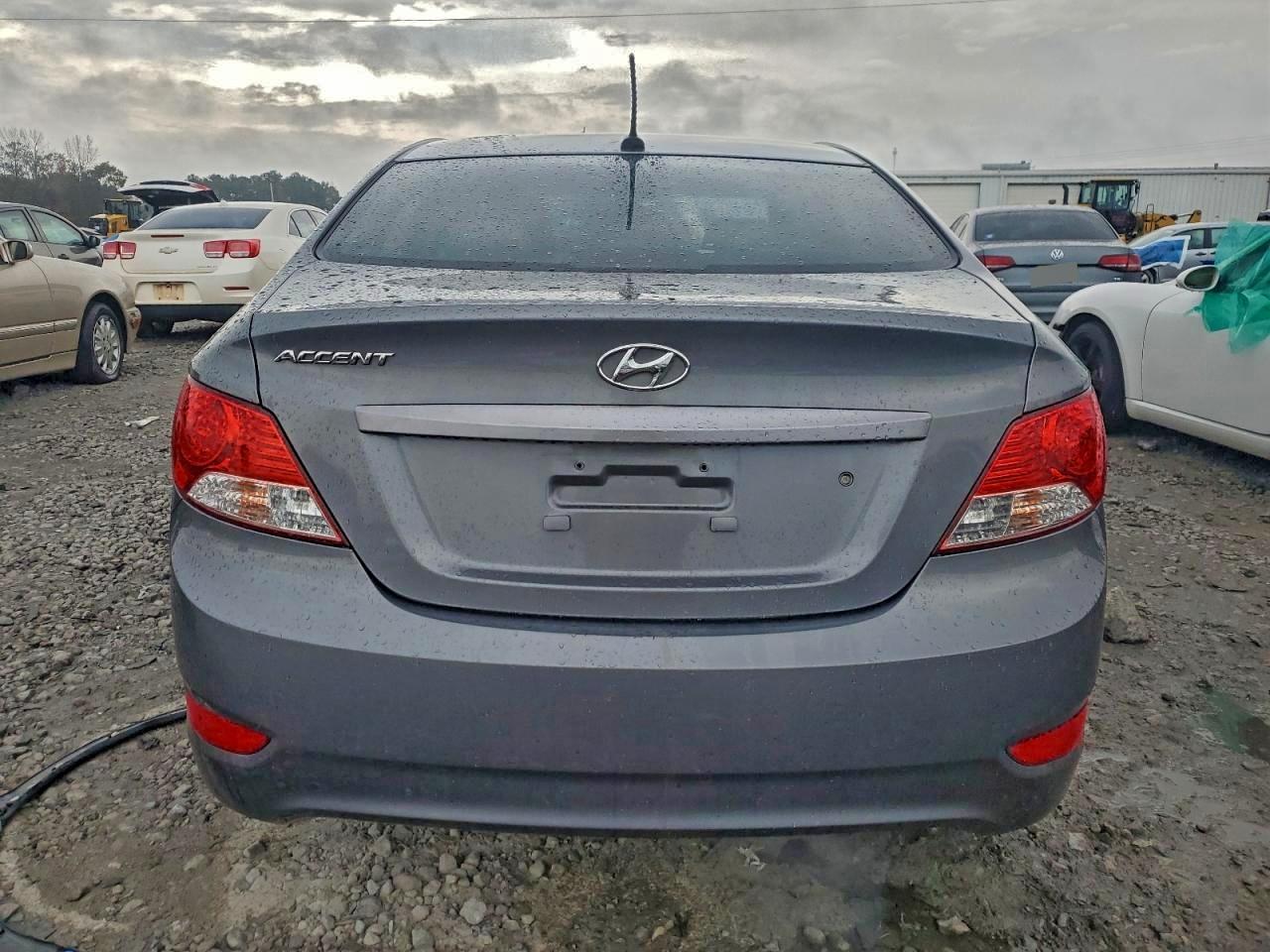 2014 Hyundai Accent Gls VIN: KMHCT4AE9EU685827 Lot: 93831115