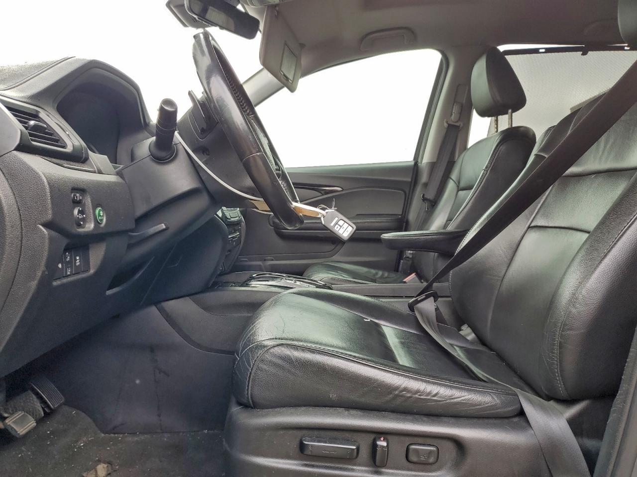 2019 Honda Pilot Touring VIN: 5FNYF5H92KB008252 Lot: 92761105