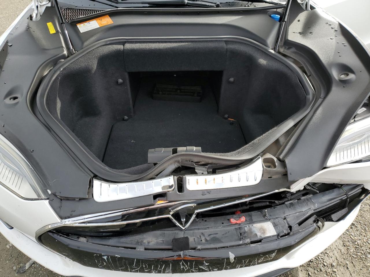 2012 Tesla Model S VIN: 5YJSA1DP4CFS00887 Lot: 92720455