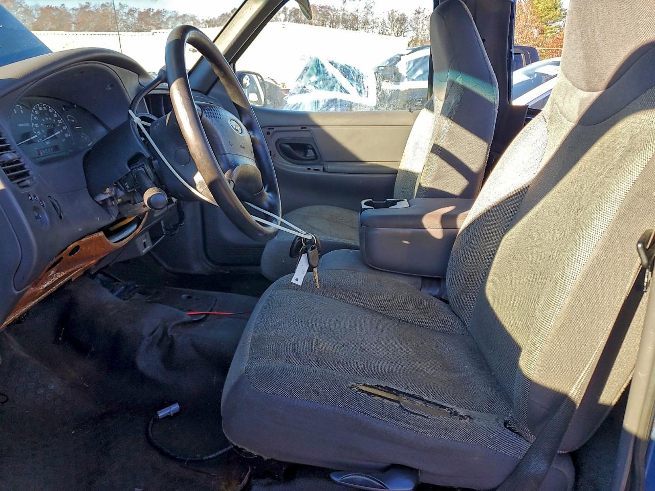 2002 Ford Ranger VIN: 1FTYR11U72TA26306 Lot: 93823075