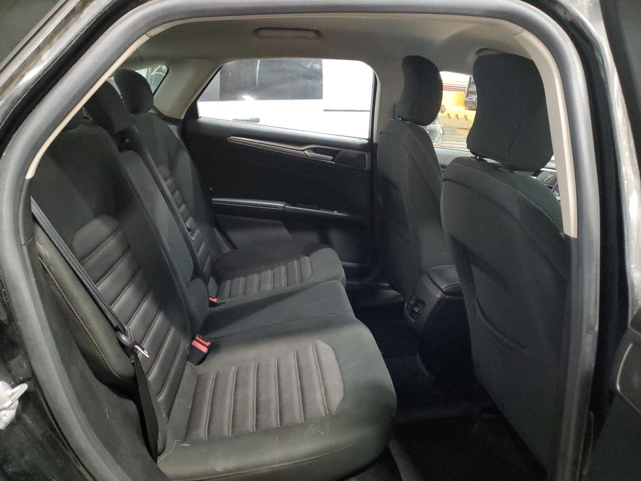 2017 Ford Fusion Se VIN: 3FA6P0H70HR136816 Lot: 92936005