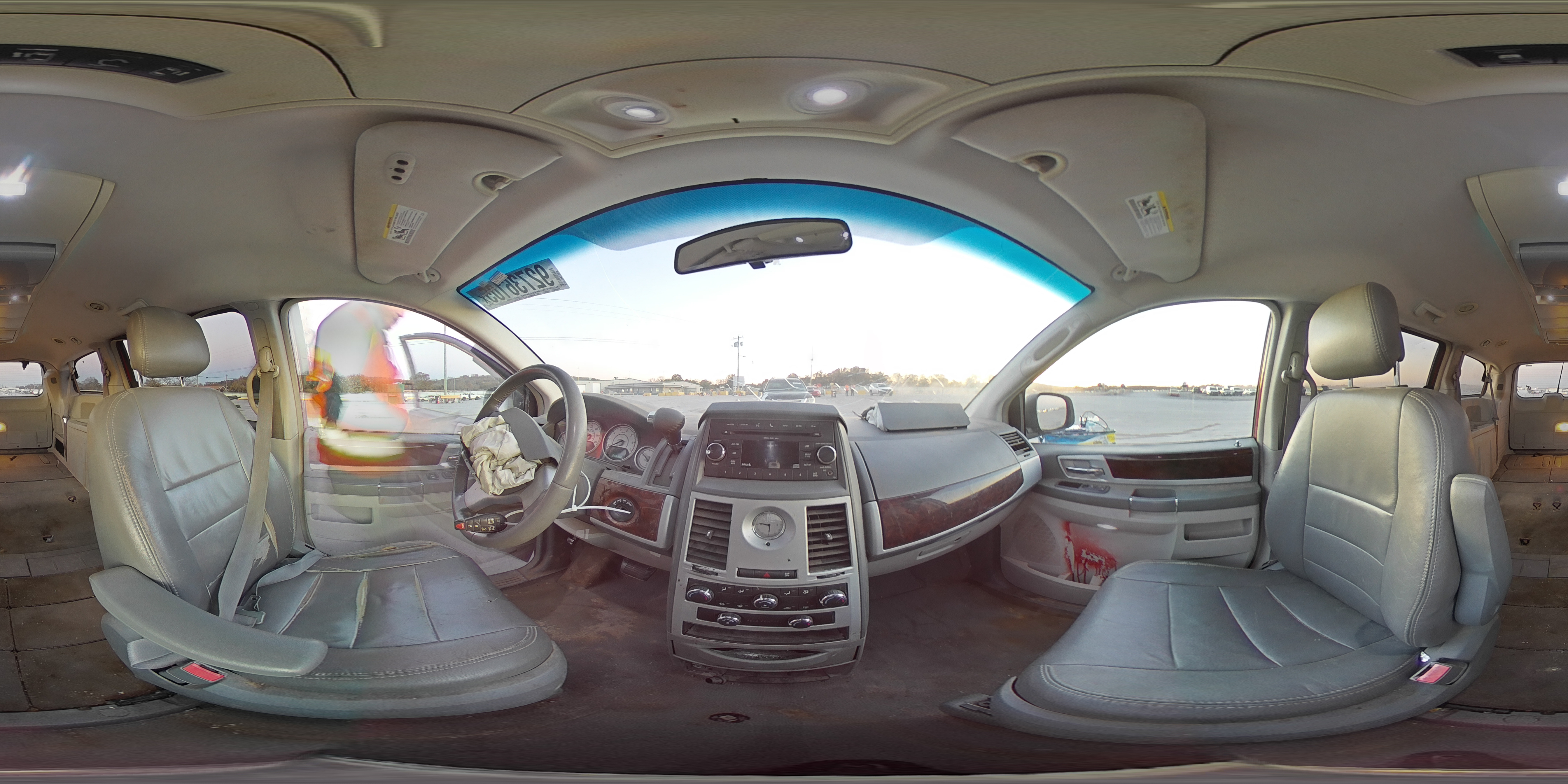 2010 Chrysler Town & Country Touring VIN: 2A4RR5D17AR337425 Lot: 92736105