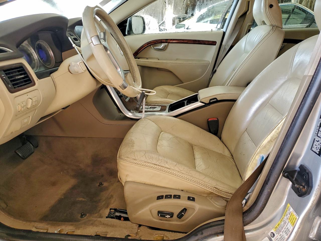 2012 Volvo Xc70 3.2 VIN: YV4952BLXC1132450 Lot: 94485135