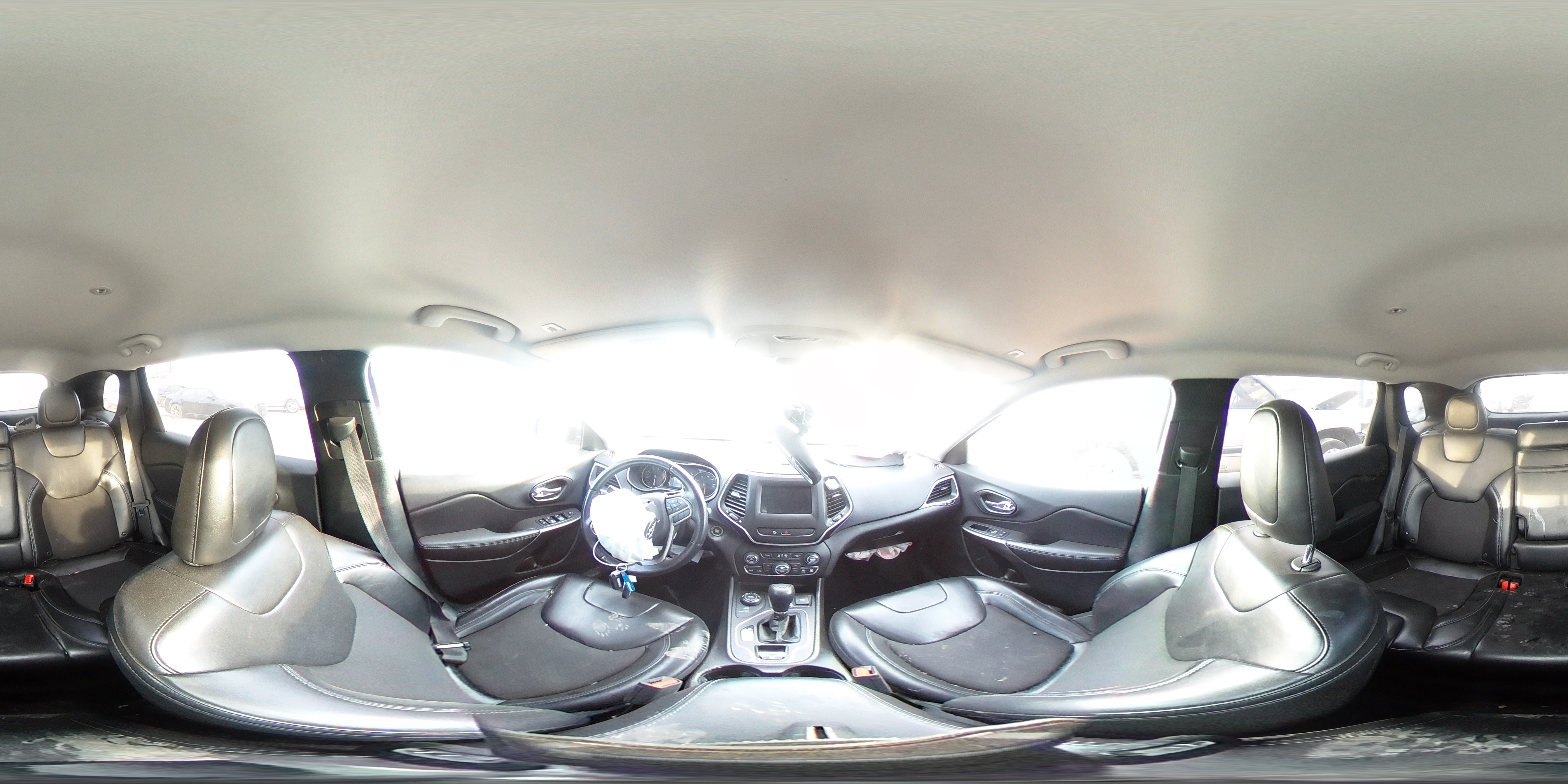 2019 Jeep Cherokee Latitude Plus VIN: 1C4PJMLB8KD310375 Lot: 90791125