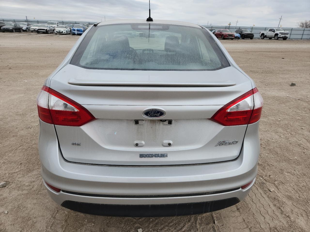 2018 Ford Fiesta Se VIN: 3FADP4BJ1JM132392 Lot: 92999875