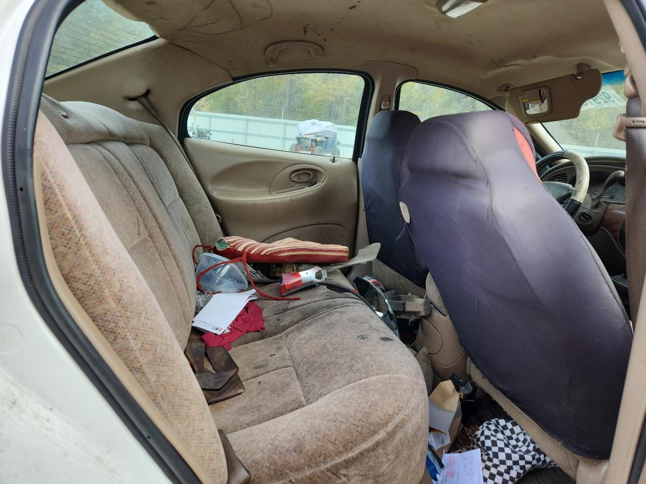 1998 Mercury Sable Gs VIN: 1MEFM50U7WA640657 Lot: 92916995