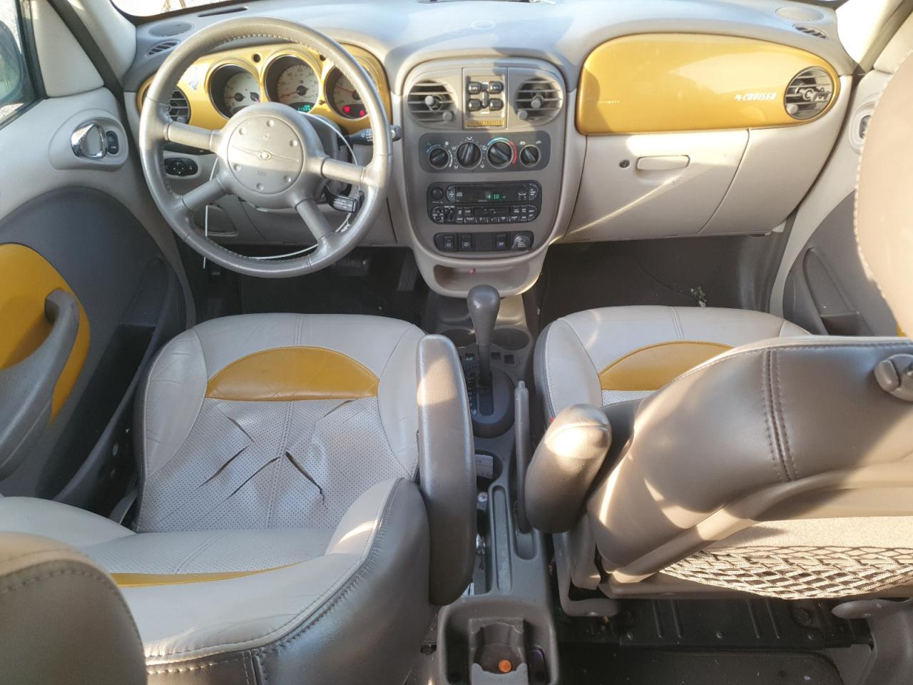 2002 Chrysler Pt Cruiser Limited VIN: 3C8FY68B52T325825 Lot: 92537045