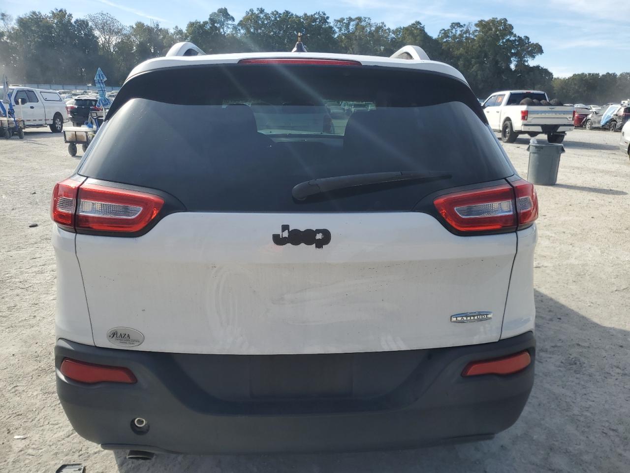 2014 Jeep Cherokee Latitude VIN: 1C4PJLCB2EW205866 Lot: 92249675