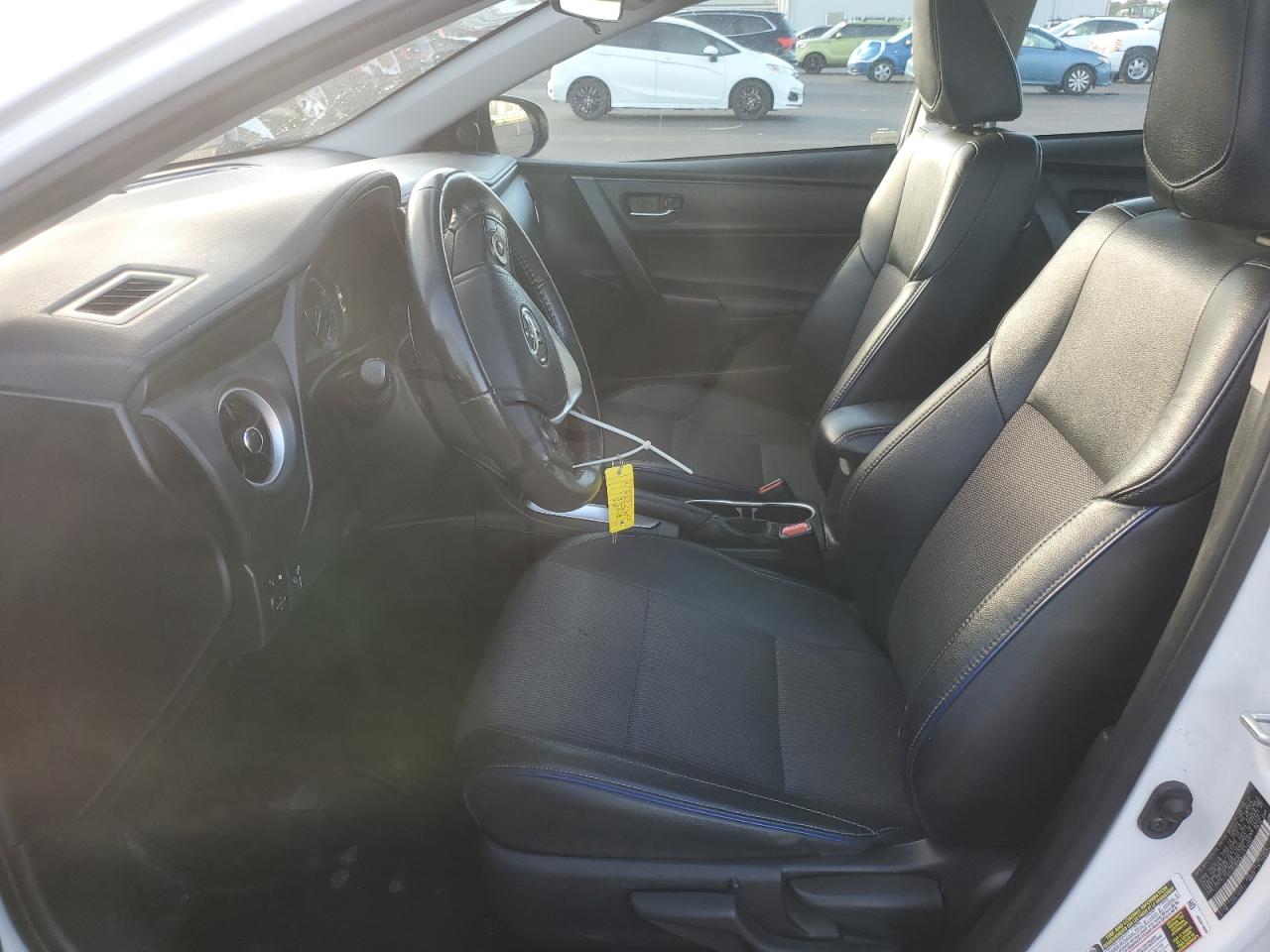 2018 Toyota Corolla L VIN: 2T1BURHE6JC029267 Lot: 92756605