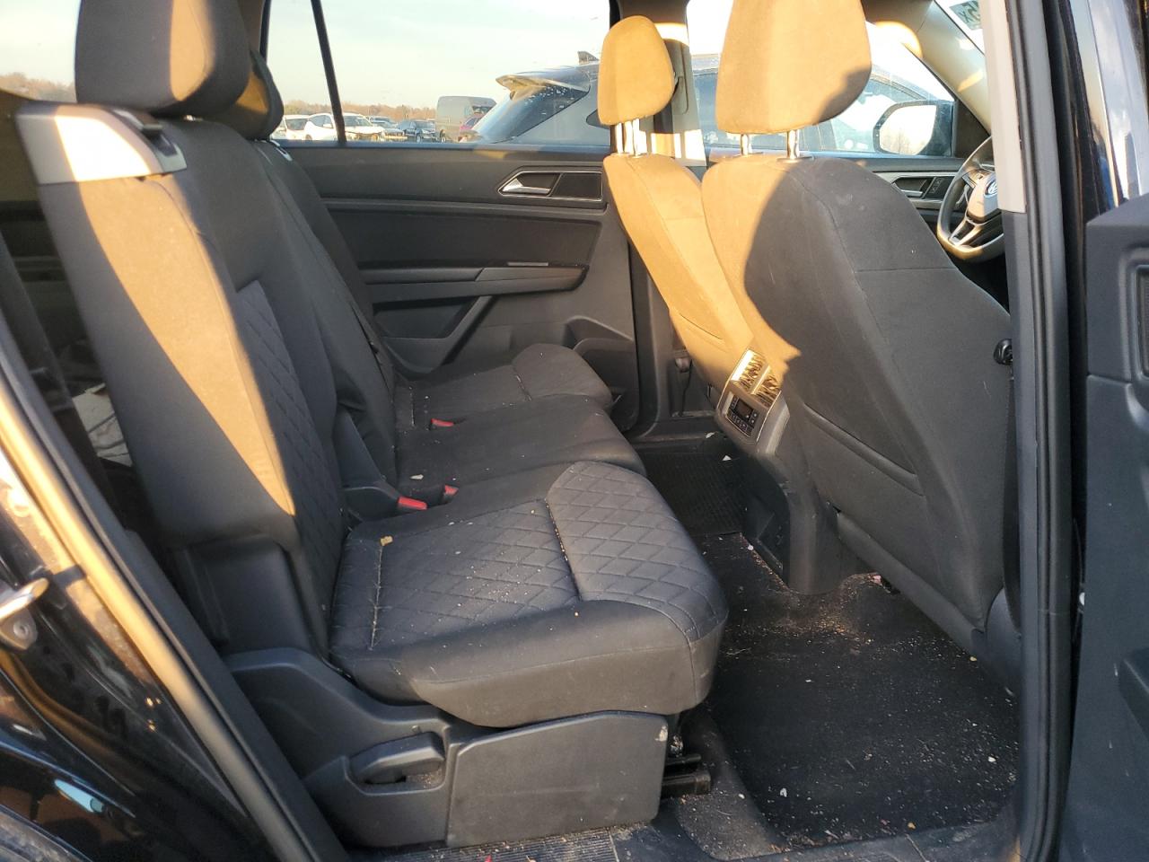 2018 Volkswagen Atlas VIN: 1V2HR2CA8JC501998 Lot: 93214145