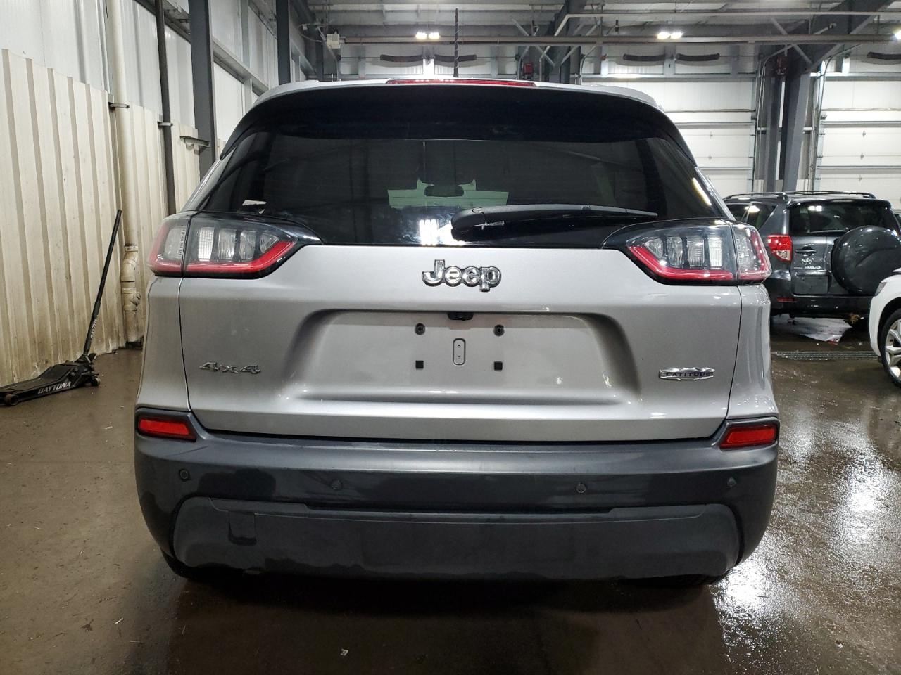 2019 Jeep Cherokee Latitude Plus VIN: 1C4PJMLB6KD276811 Lot: 92108155