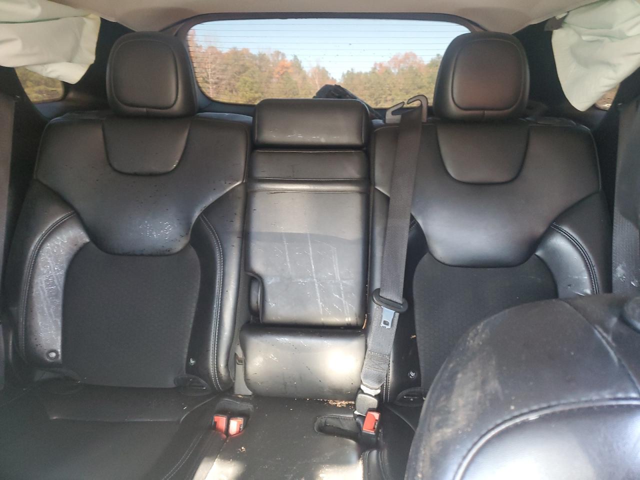 2019 Jeep Cherokee Latitude Plus VIN: 1C4PJLLB8KD164604 Lot: 93503275