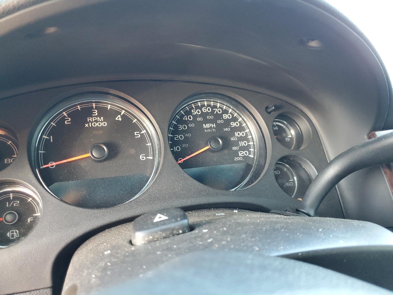 2014 GMC Yukon Xl Denali VIN: 1GKS2MEF1ER140038 Lot: 91318595