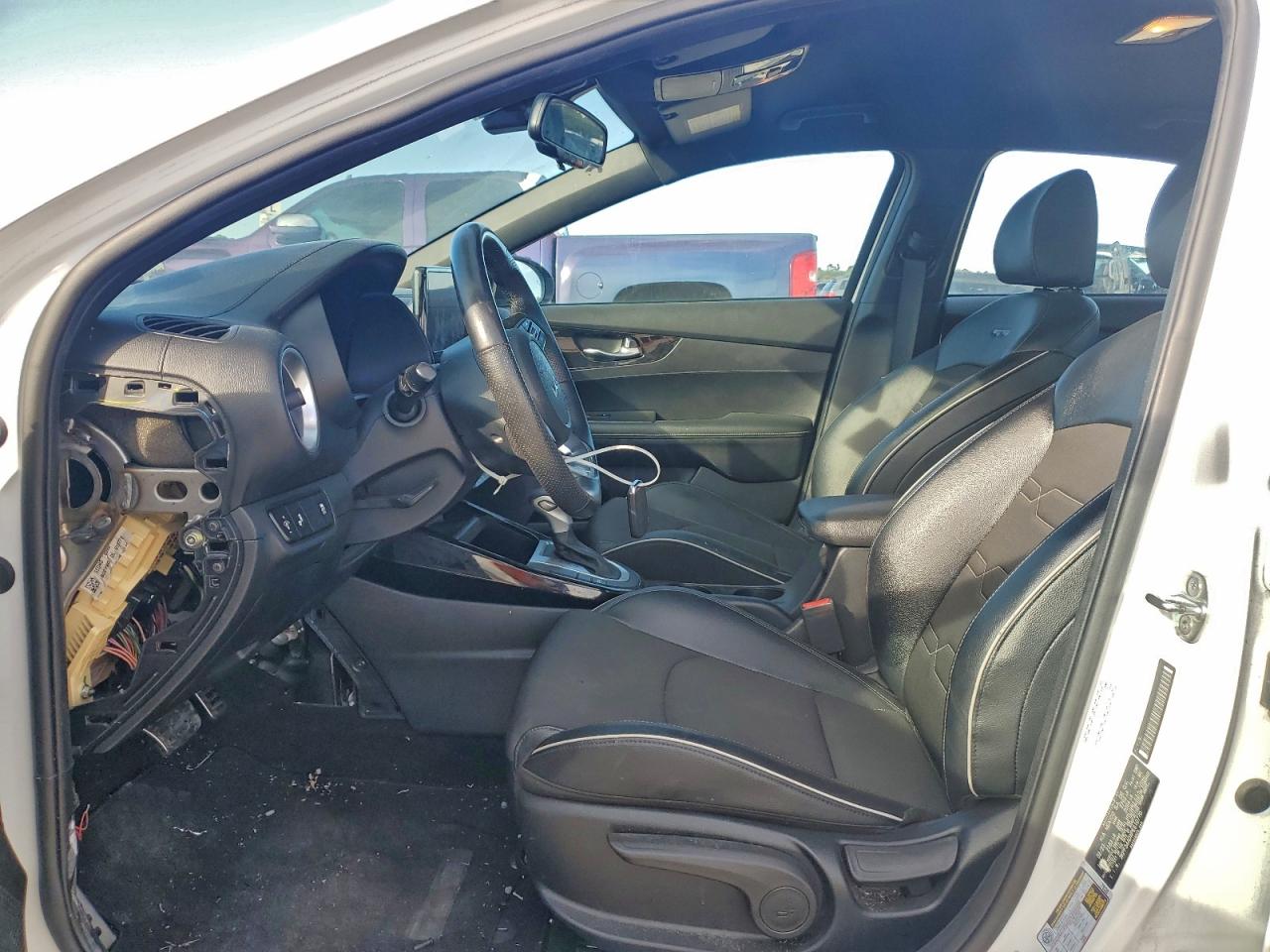 2023 Kia Forte Gt Line VIN: 3KPF54ADXPE610770 Lot: 93908585