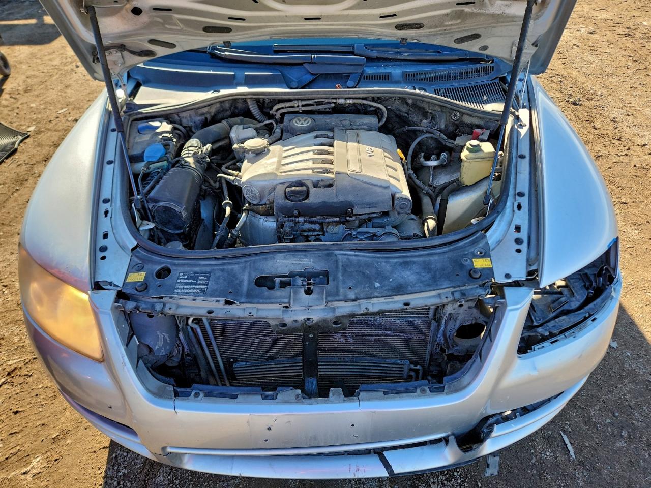 2006 Volkswagen Touareg 3.2 VIN: WVGZG77L86D010638 Lot: 94065535