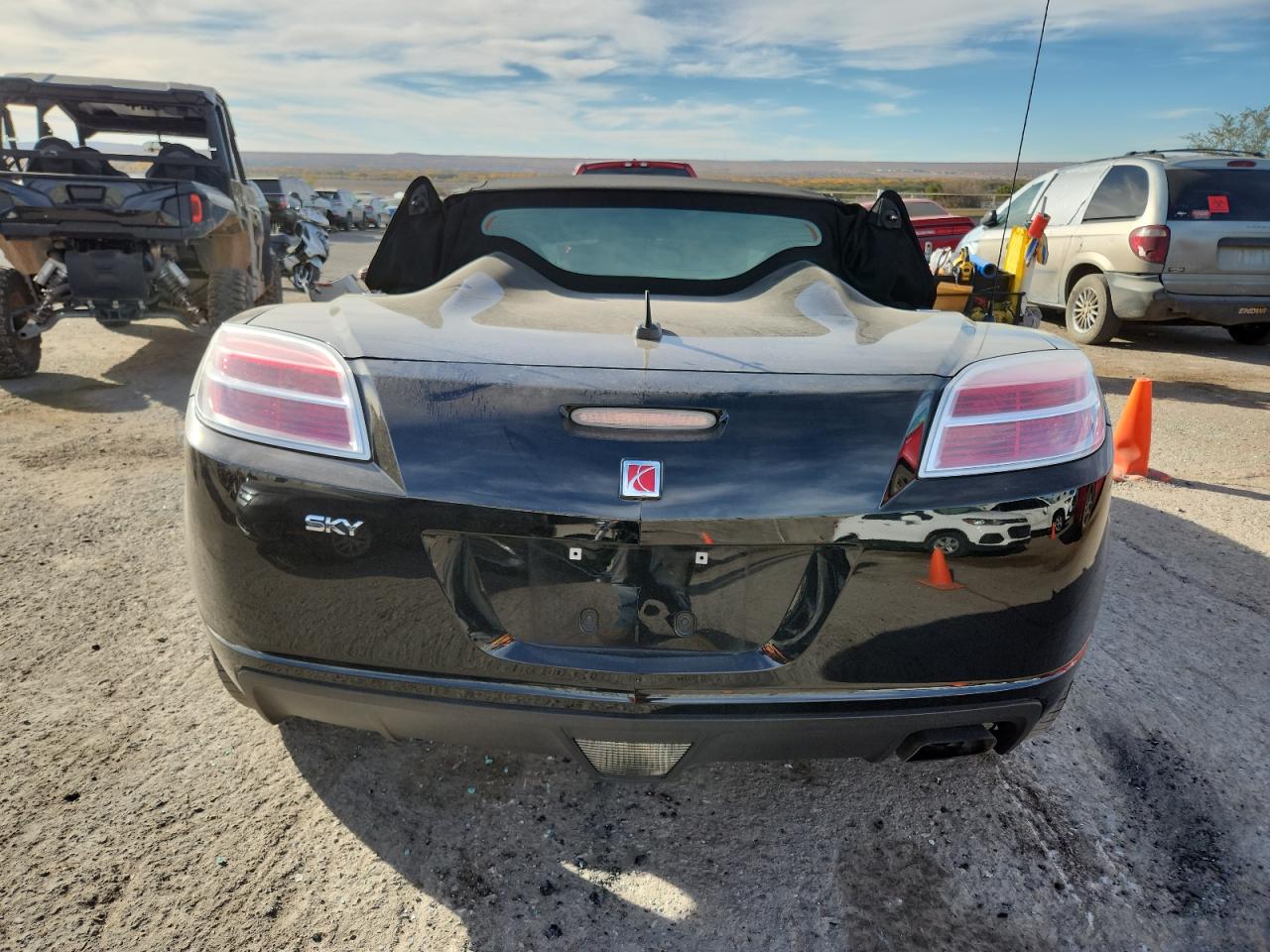 2007 Saturn Sky VIN: 1G8MB33B17Y100186 Lot: 92082405