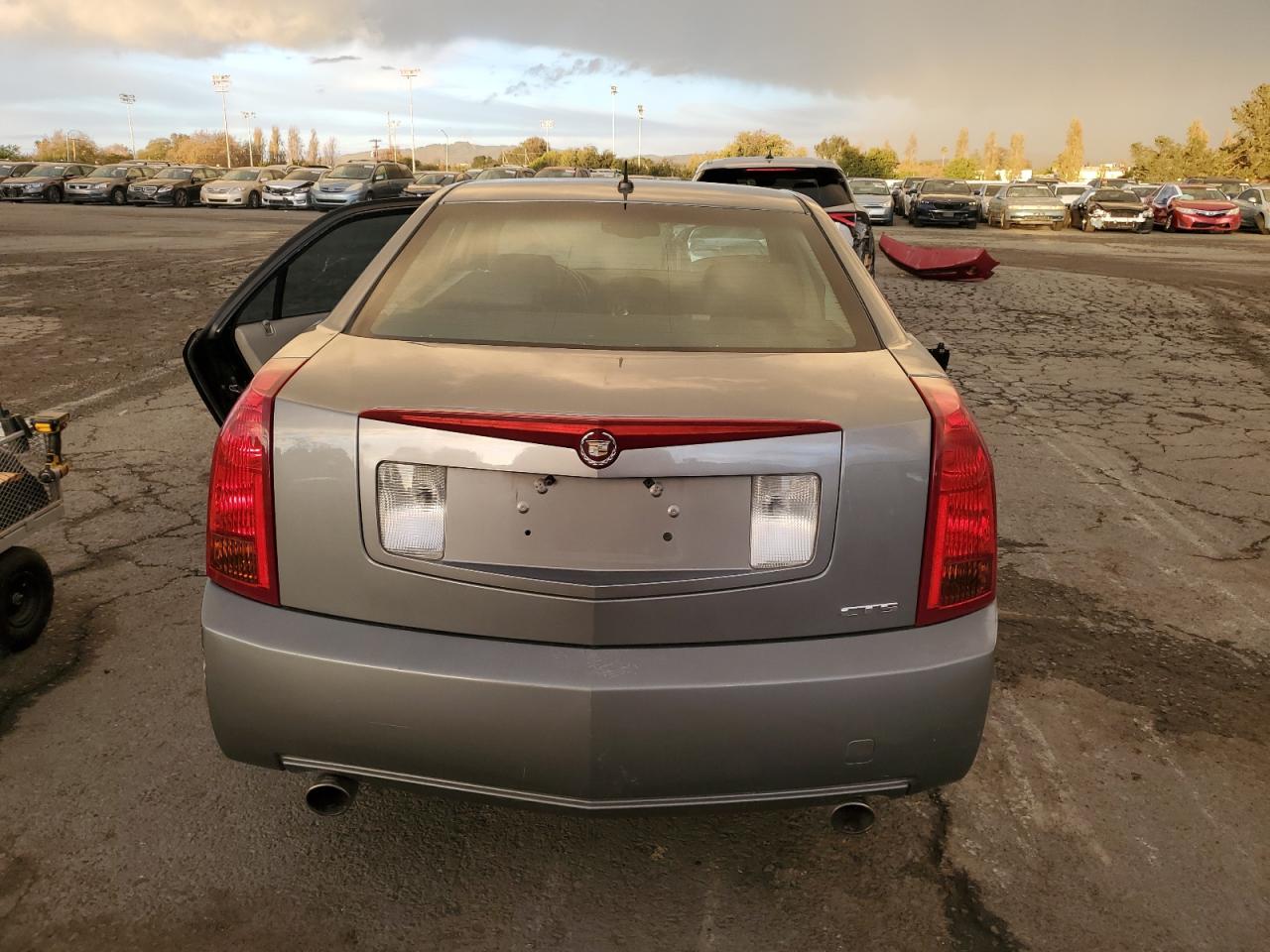 2005 Cadillac Cts Hi Feature V6 VIN: 1G6DP567250119824 Lot: 93914175