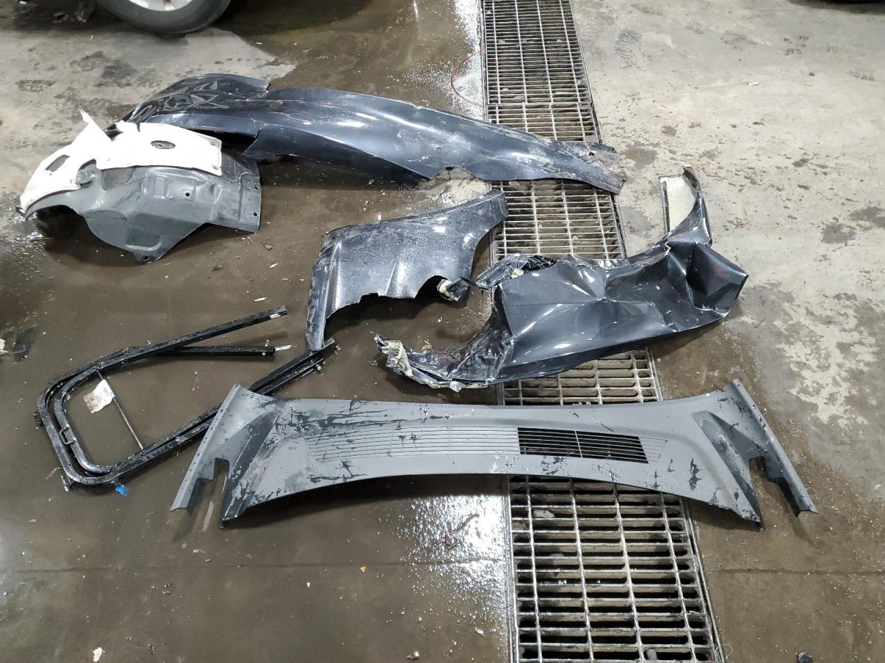 2025 Tesla Model 3 VIN: 5YJ3E1EB0SF919337 Lot: 91204055