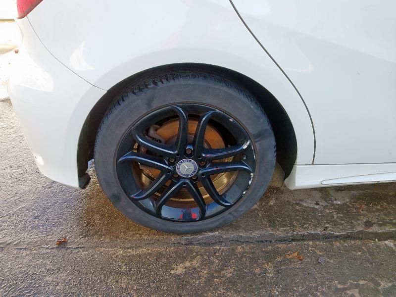 2013 MERCEDES-BENZ A CLASS A220 CDI BLUEEFFICIENCY AMG SPORT 5DR AUTO