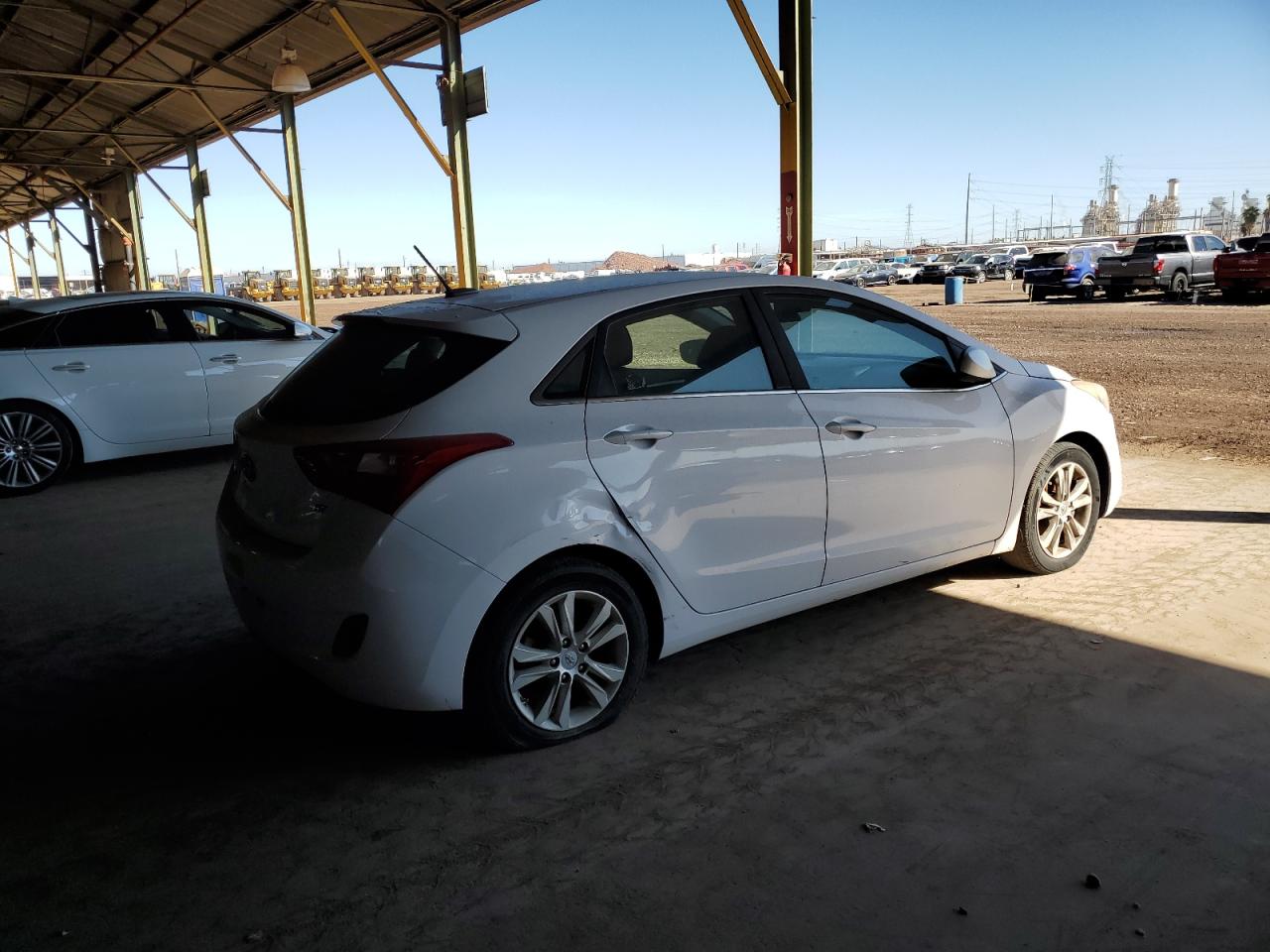 2014 Hyundai Elantra Gt white hatchback gas KMHD35LH3EU185597 photo #4