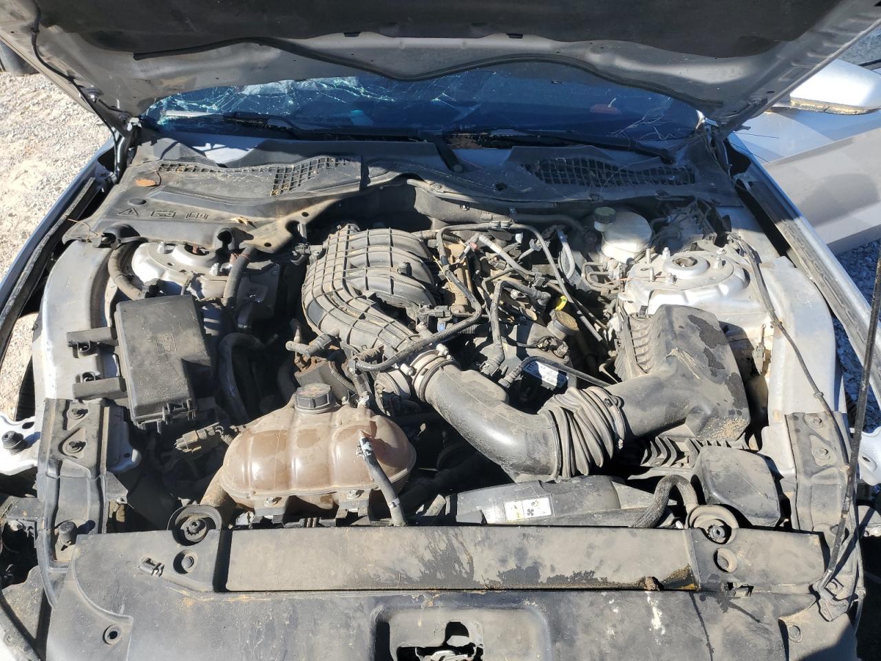 2015 Ford Mustang VIN: 1FA6P8AM9F5333482 Lot: 92456565