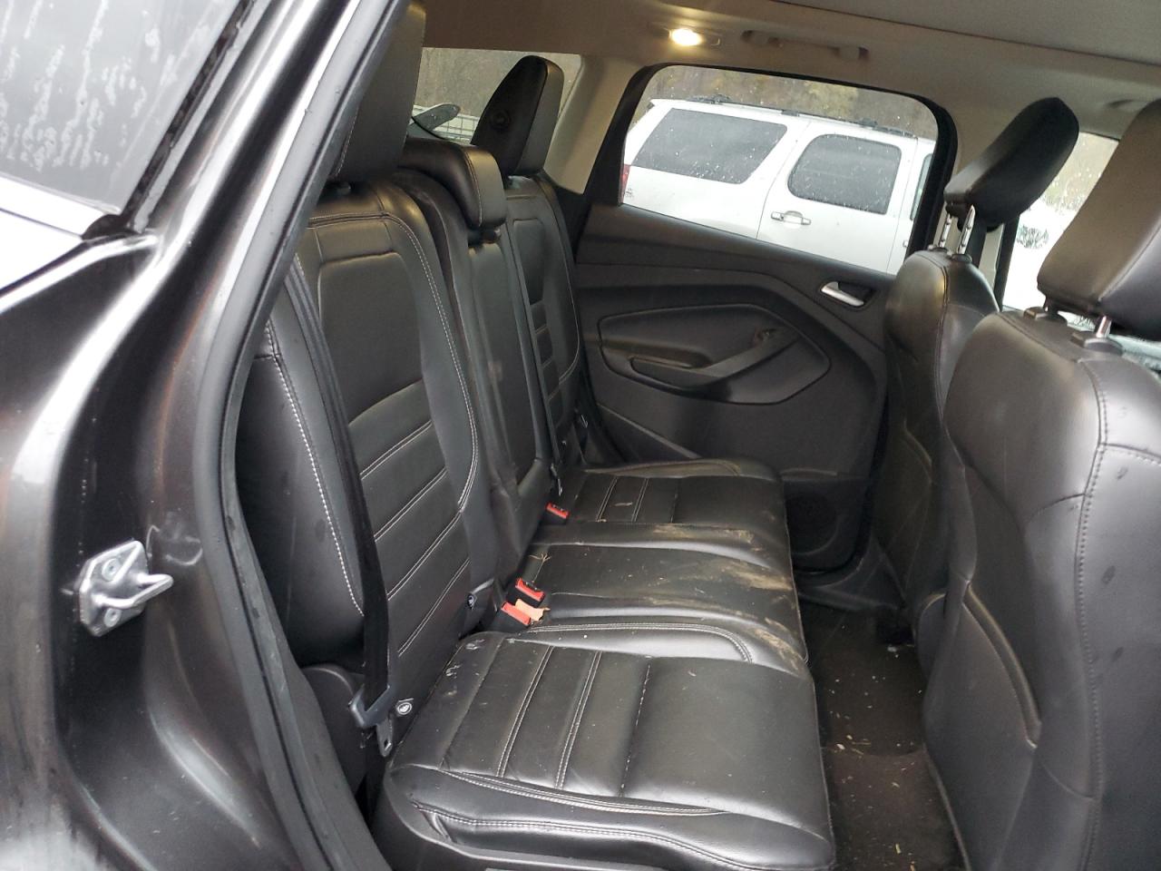 2018 Ford Escape Sel VIN: 1FMCU9HD5JUC21063 Lot: 90983535