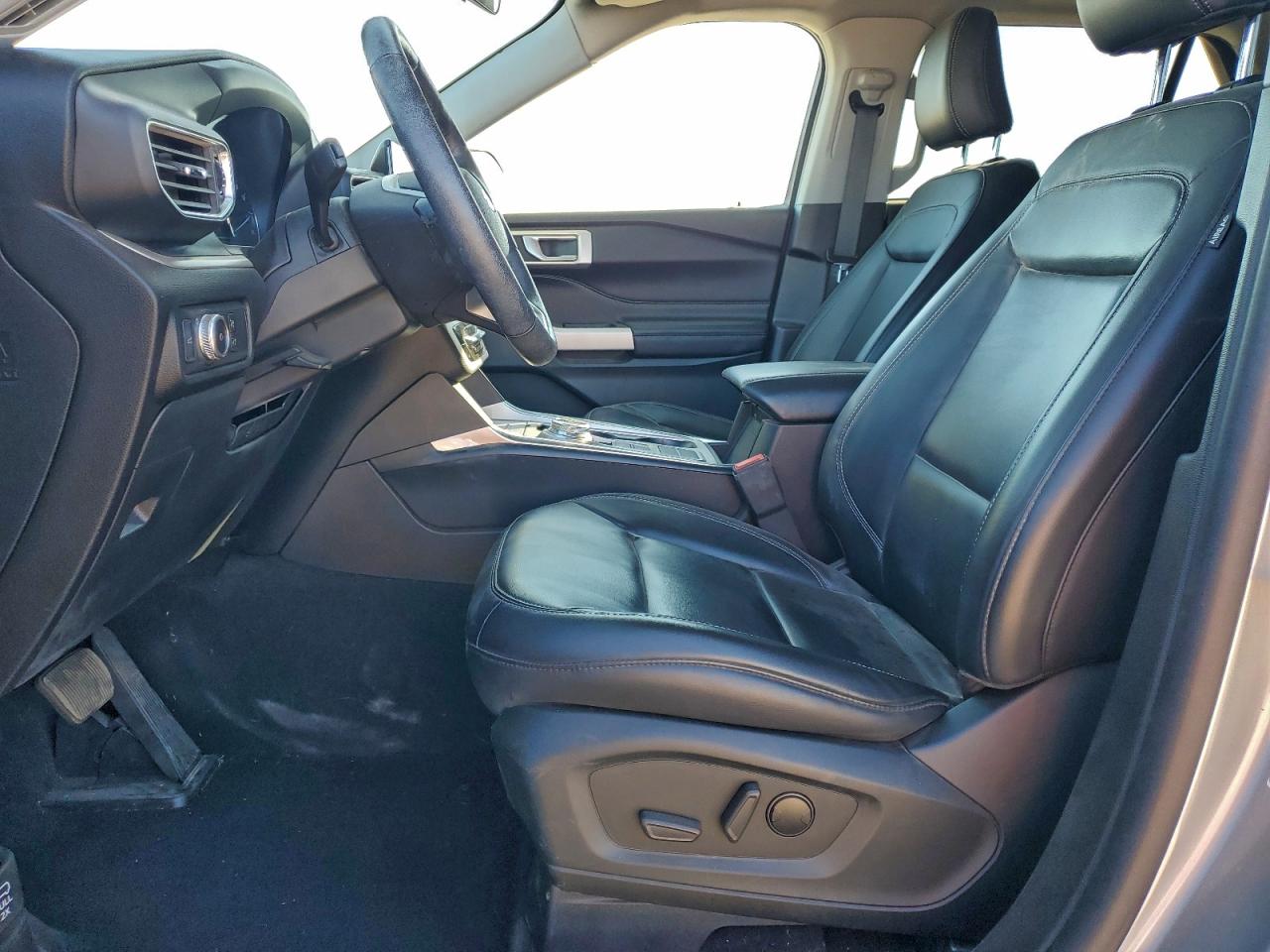 2021 Ford Explorer Xlt VIN: 1FMSK7DH5MGB28464 Lot: 94503165