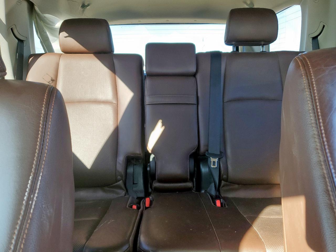 2019 Toyota 4Runner Sr5/Sr5 Premium VIN: JTEBU5JR7K5635712 Lot: 90978955