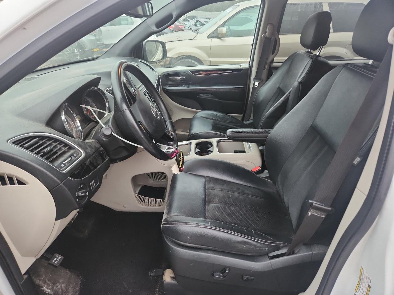 2017 Dodge Grand Caravan Sxt VIN: 2C4RDGCG2HR827433 Lot: 92256645