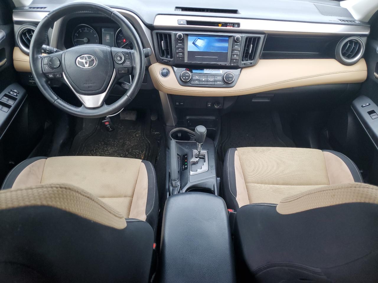 2017 Toyota Rav4 Xle VIN: JTMWFREV0HJ146387 Lot: 93539715